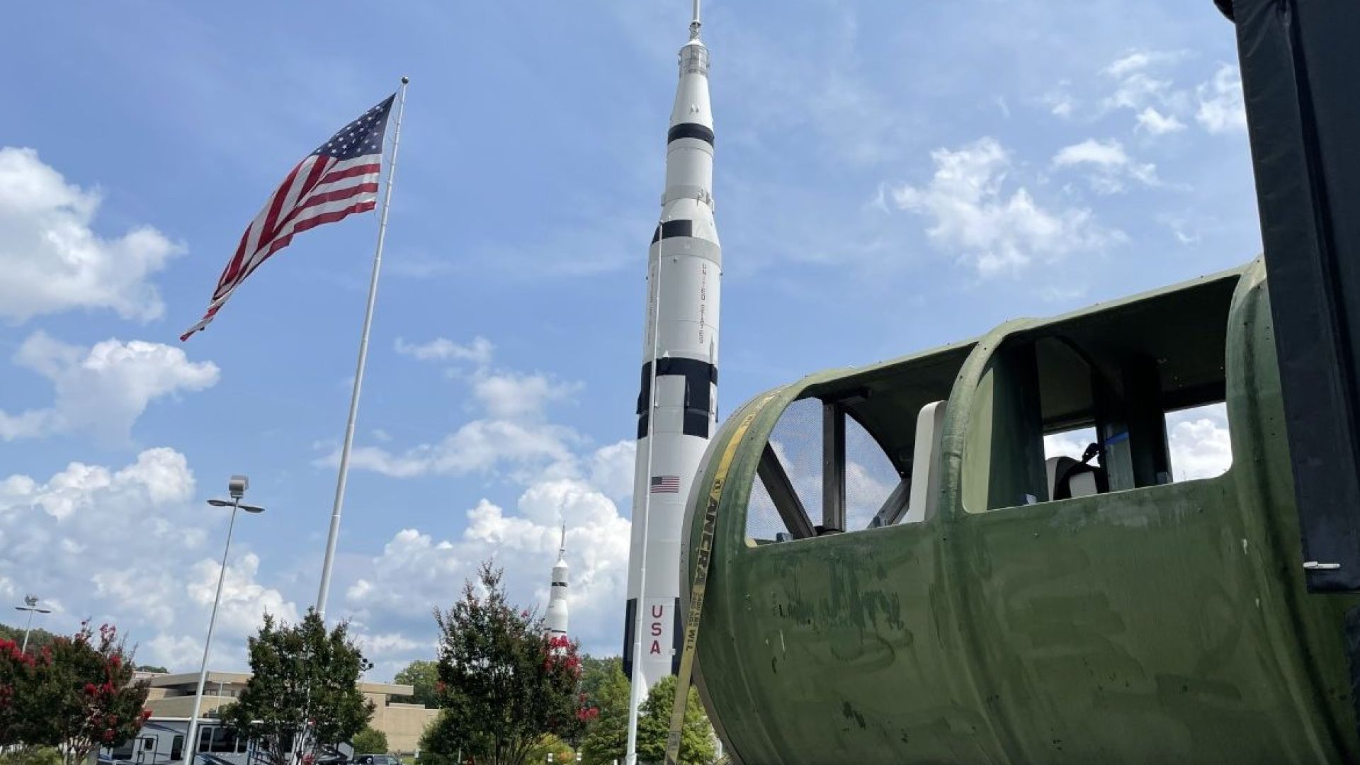 Helo Dunker Arriving USSRC